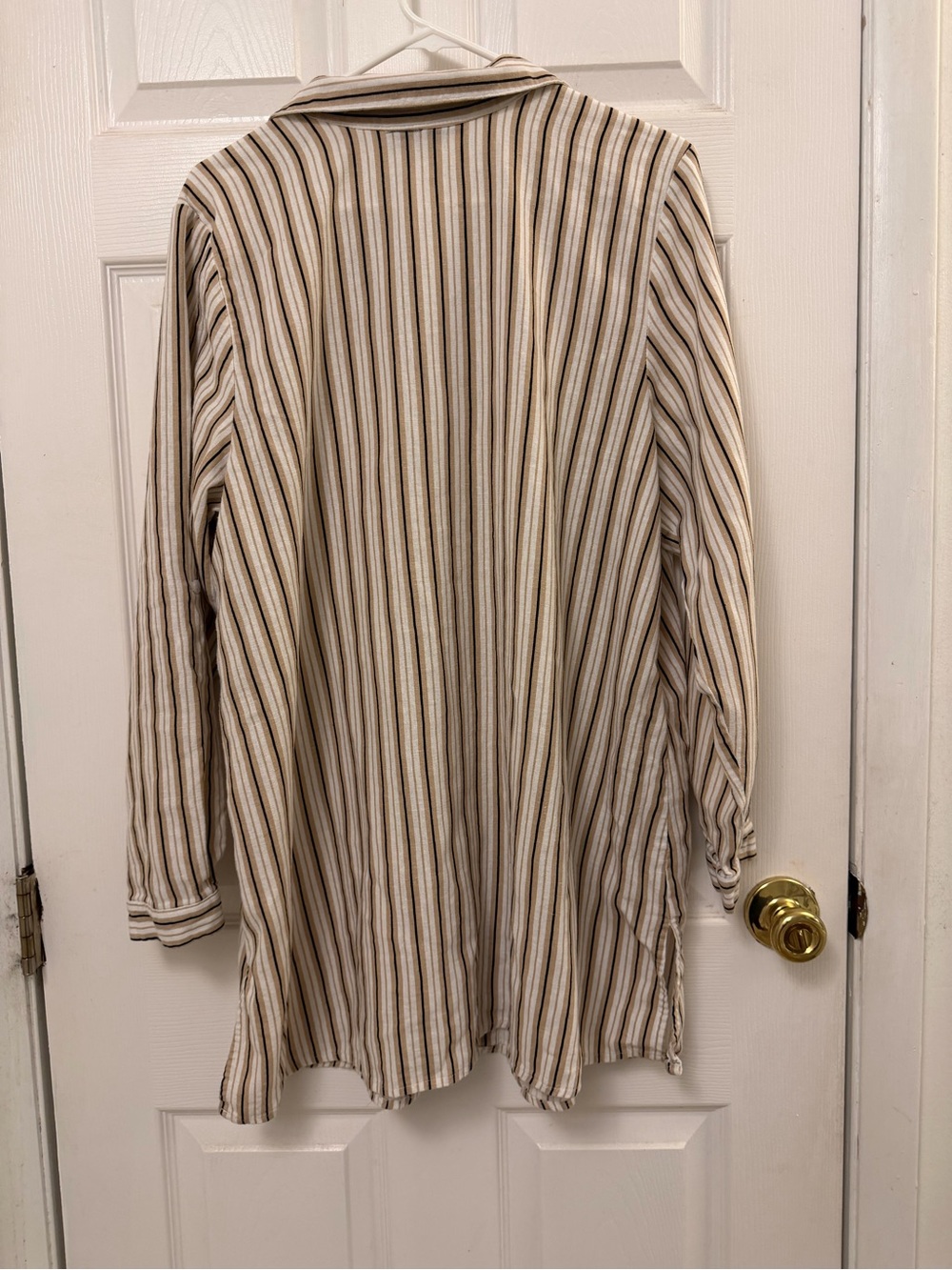 Jessica London Long Sleeve Button-Up baggie, oversized stripe shirt - Picture 3 of 8